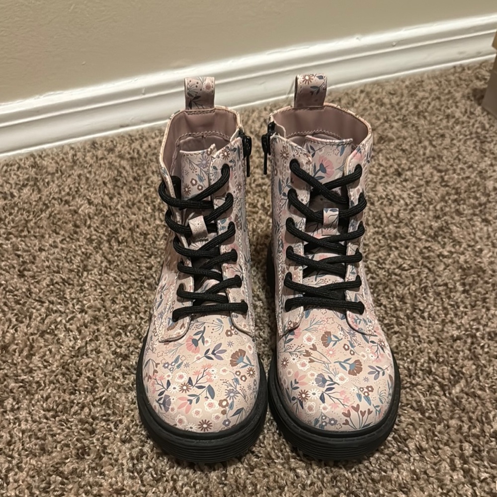 Floral Lace-Up Boots